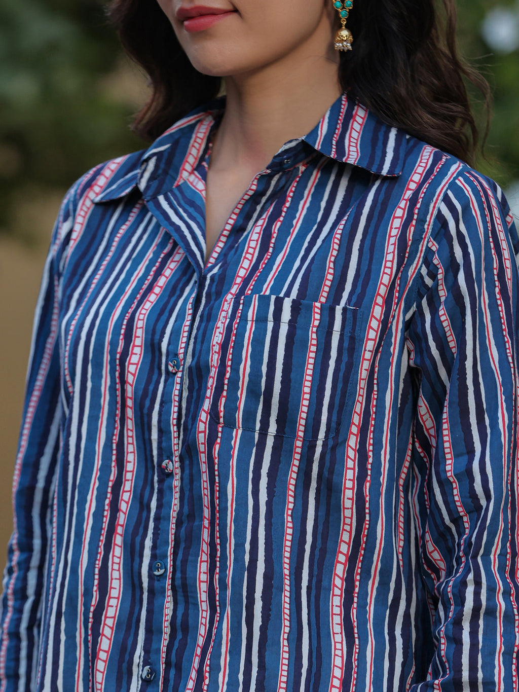 Women Indigo Striped Pure Cotton Shirt Tunic, Shirt collar