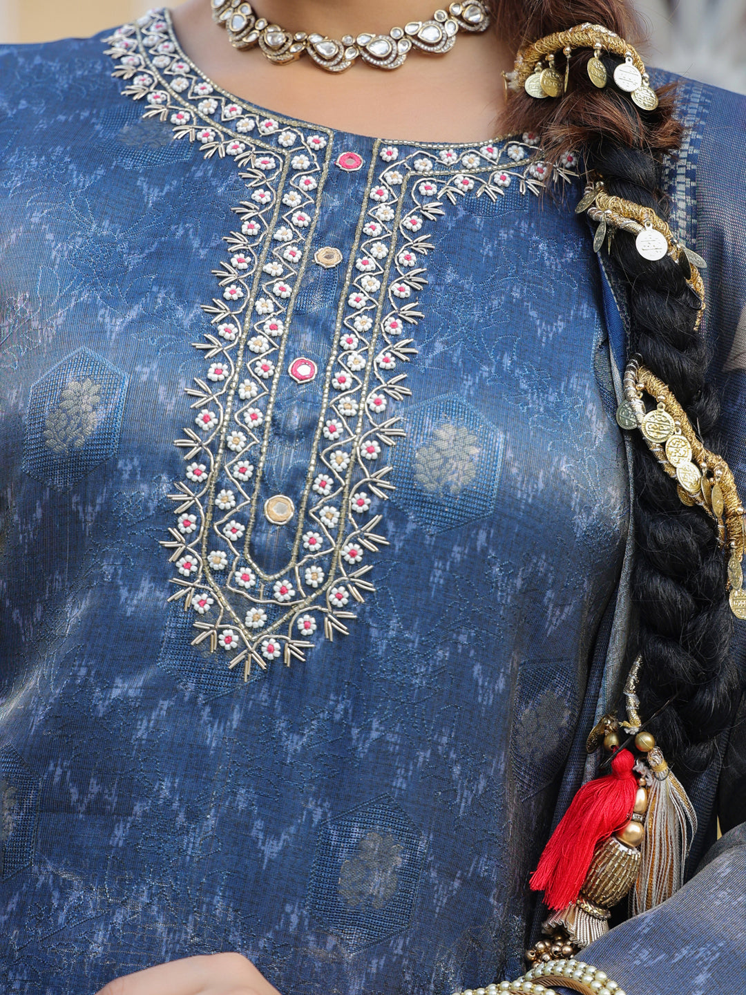 Women Floral Printed Regular Thread Work Pure Cotton Kurta with Trousers & With Dupatta