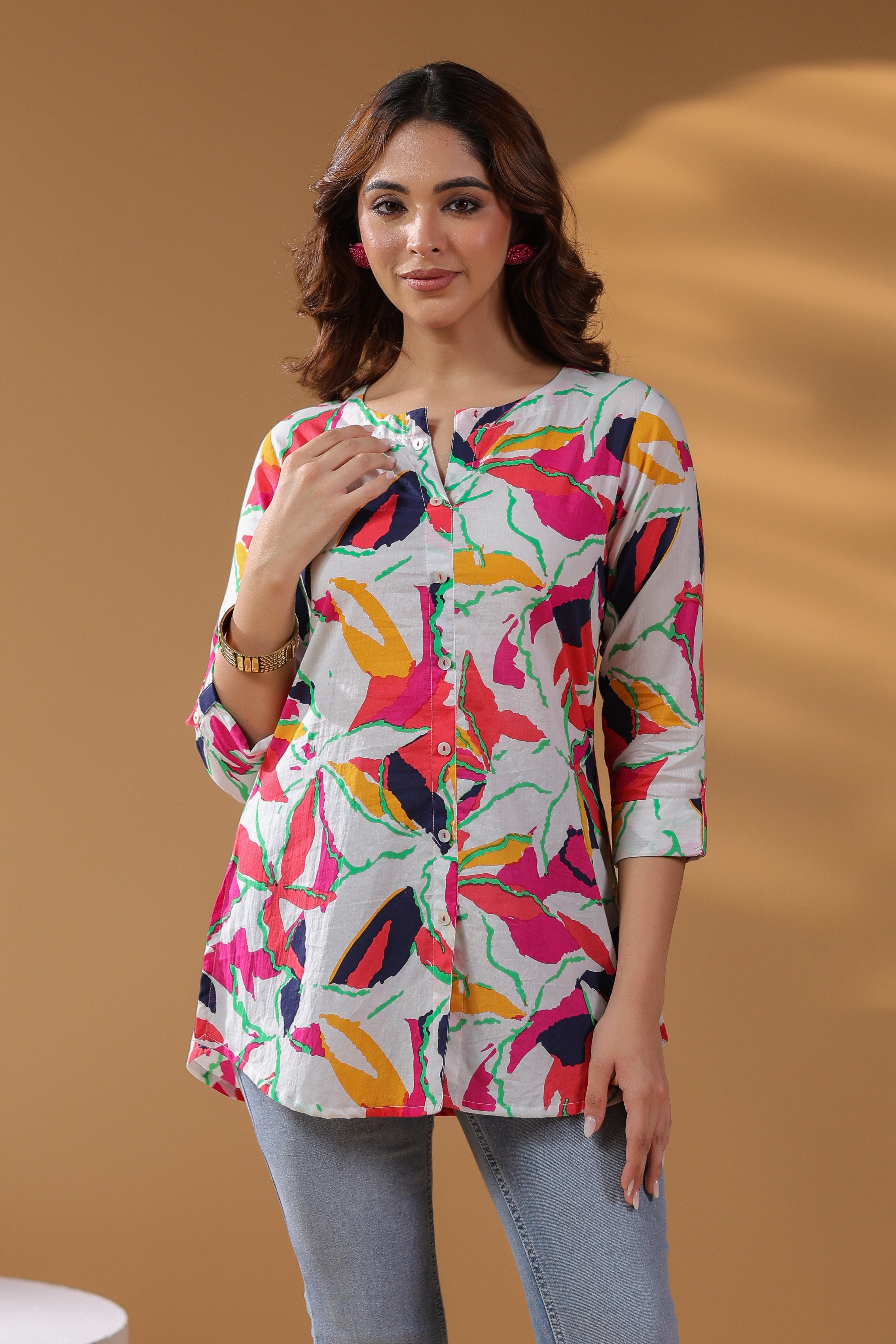 Women Floral Printed Three-Quarter Sleeves Cotton Top