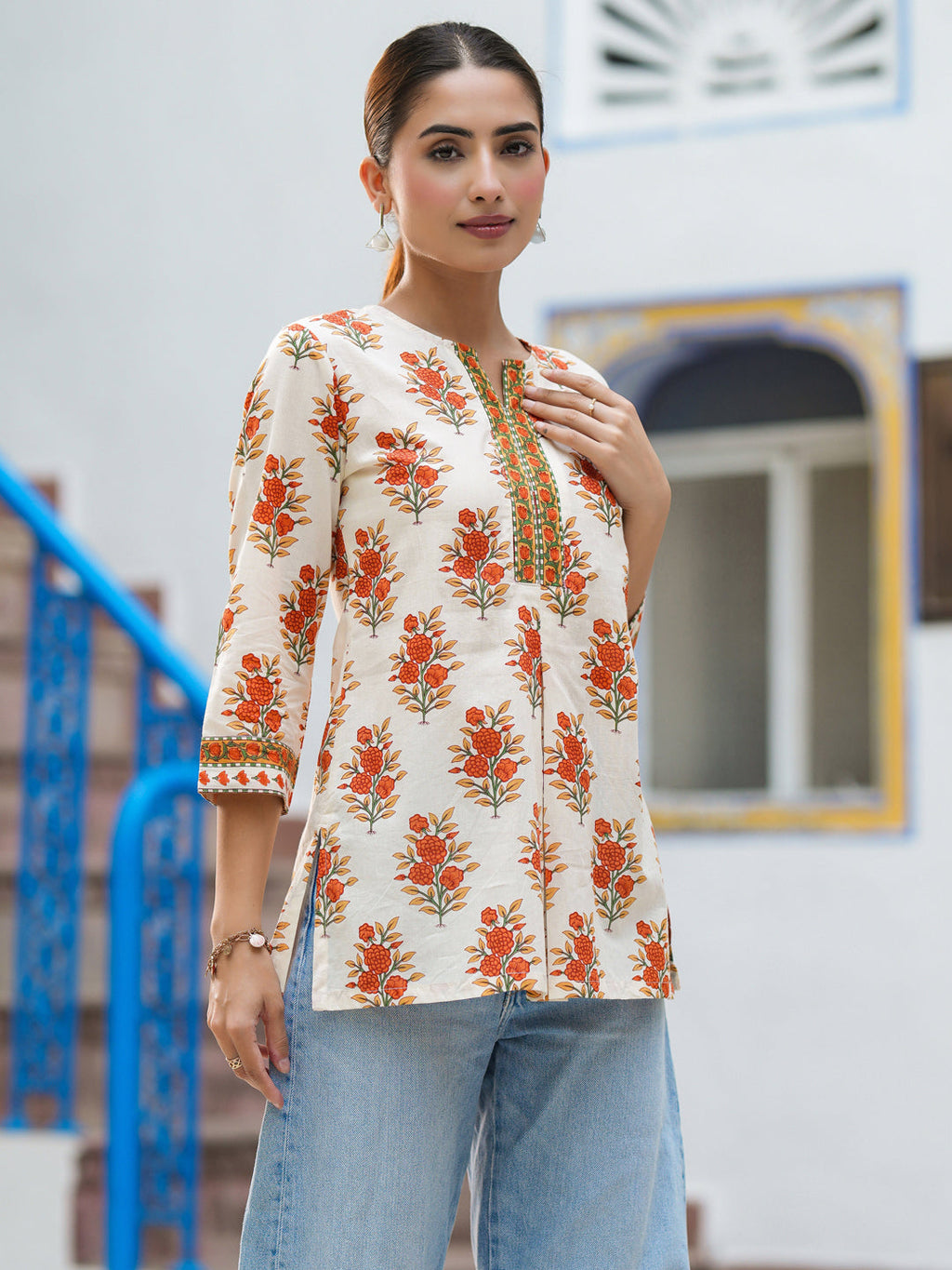 Women Floral Printed Pure Cotton Regular Top
