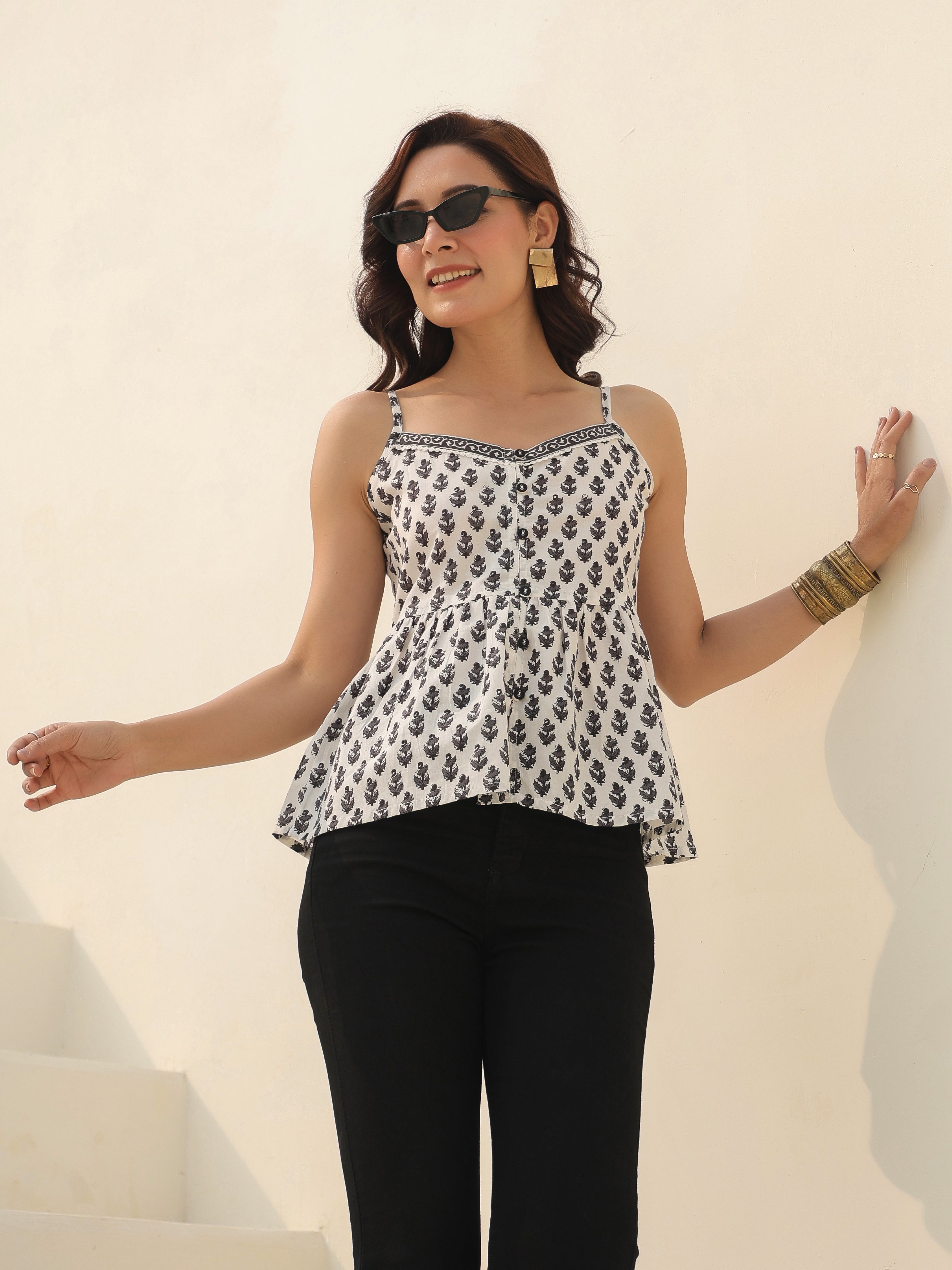 Women Floral Printed Shoulder Straps Top