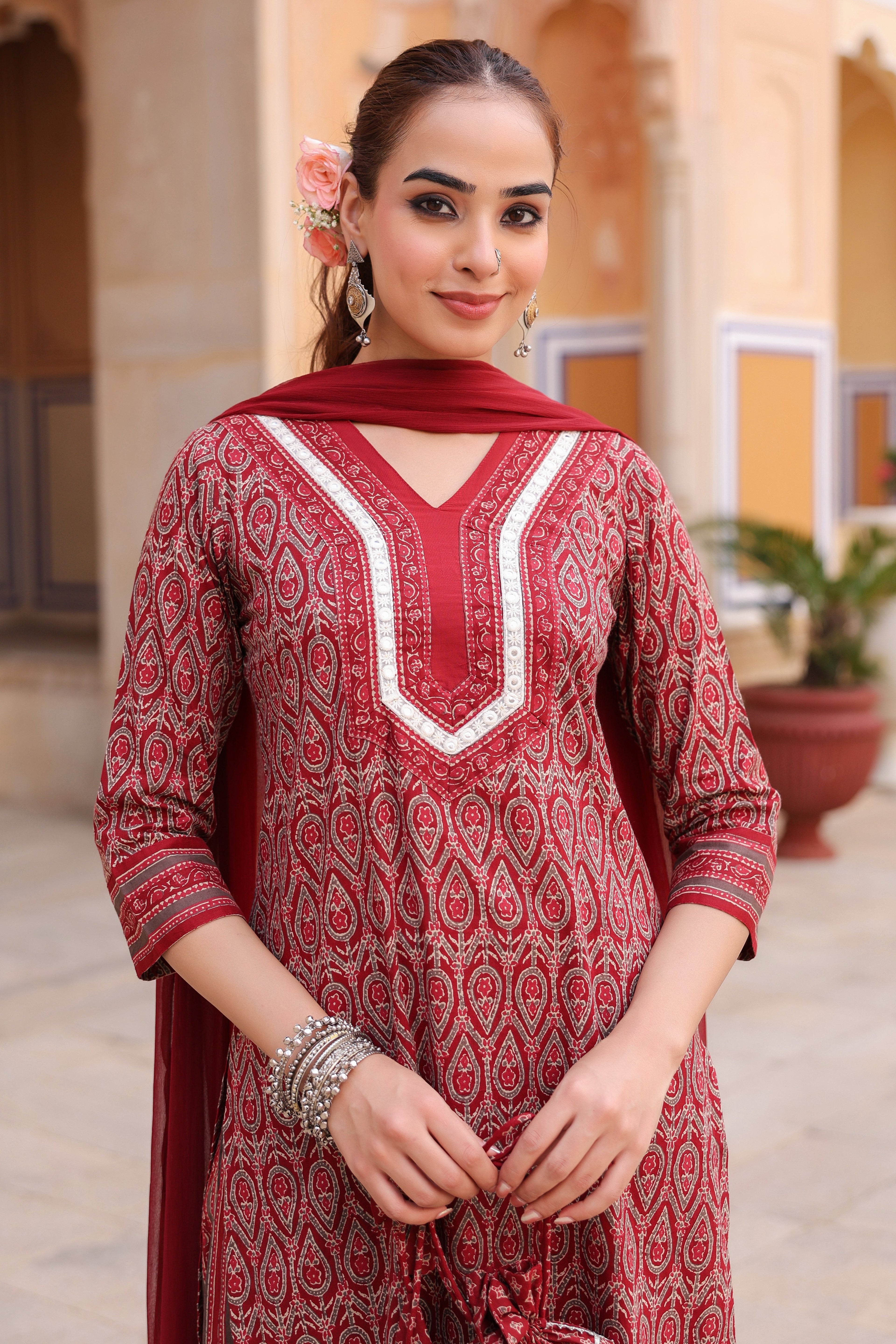Women Ethnic Motifs Printed Regular Pure Cotton Kurta with Trousers & With Dupatta