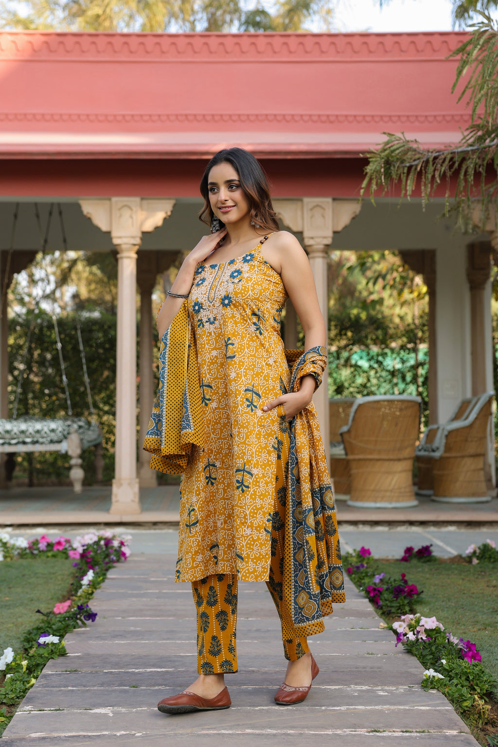 Women Ethnic Motifs Printed Regular Beads and Stones Pure Cotton Kurta with Trousers & With Dupatta