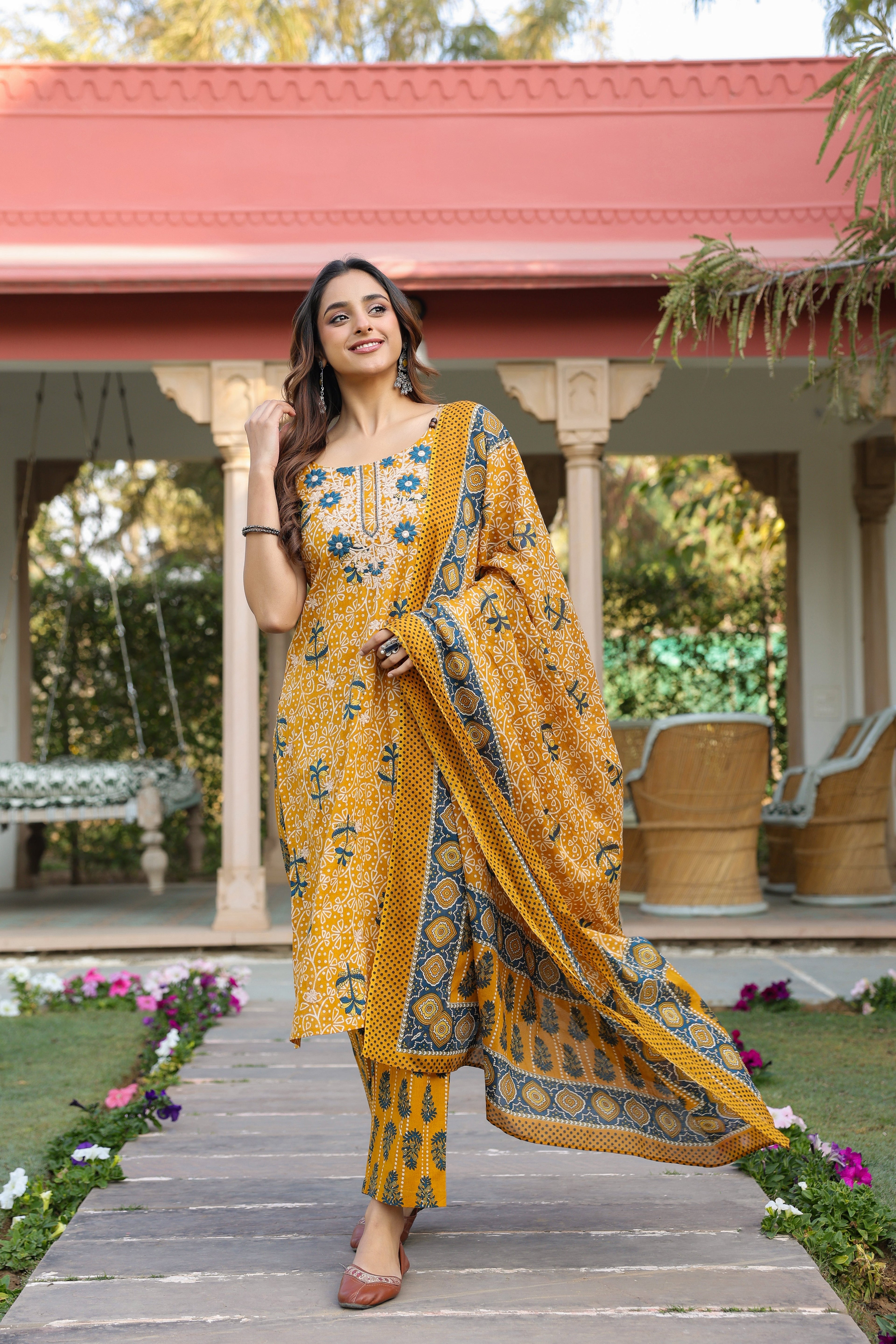 Women Ethnic Motifs Printed Regular Beads and Stones Pure Cotton Kurta with Trousers & With Dupatta